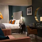 The Bedford Townhouse 4*