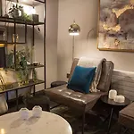 The Bedford Townhouse 4*