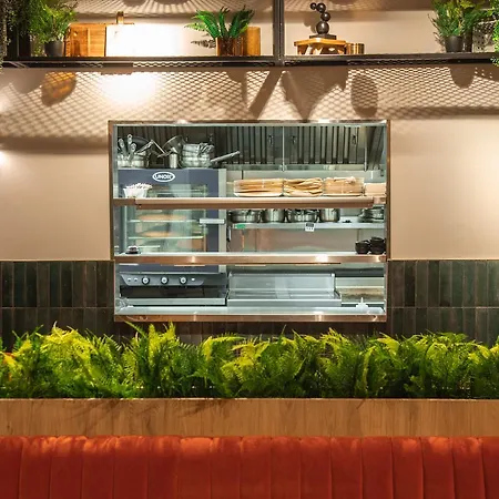 The Bedford Townhouse 4*