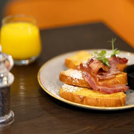 The Bedford Townhouse فندق