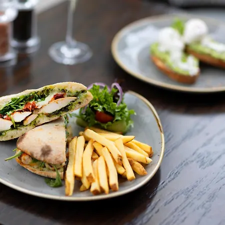 ホテル The Bedford Townhouse Limerick Junction