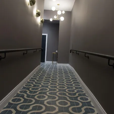 The Bedford Townhouse 4*