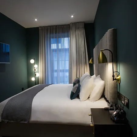 The Bedford Townhouse 4*