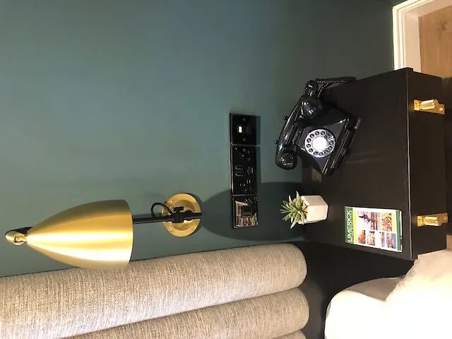 The Bedford Townhouse 酒店